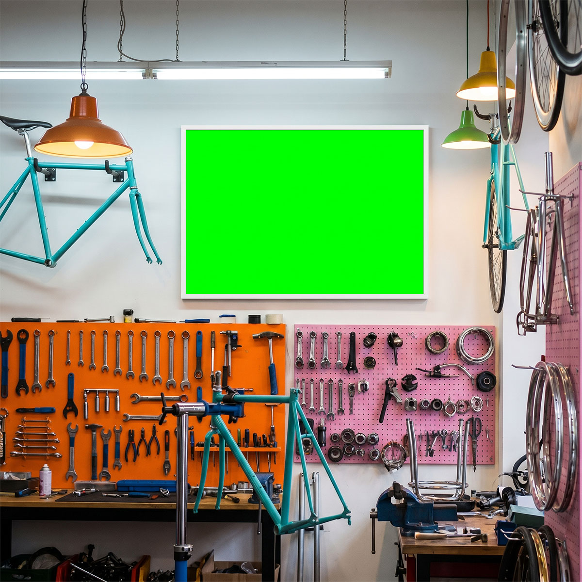 Main mockup image