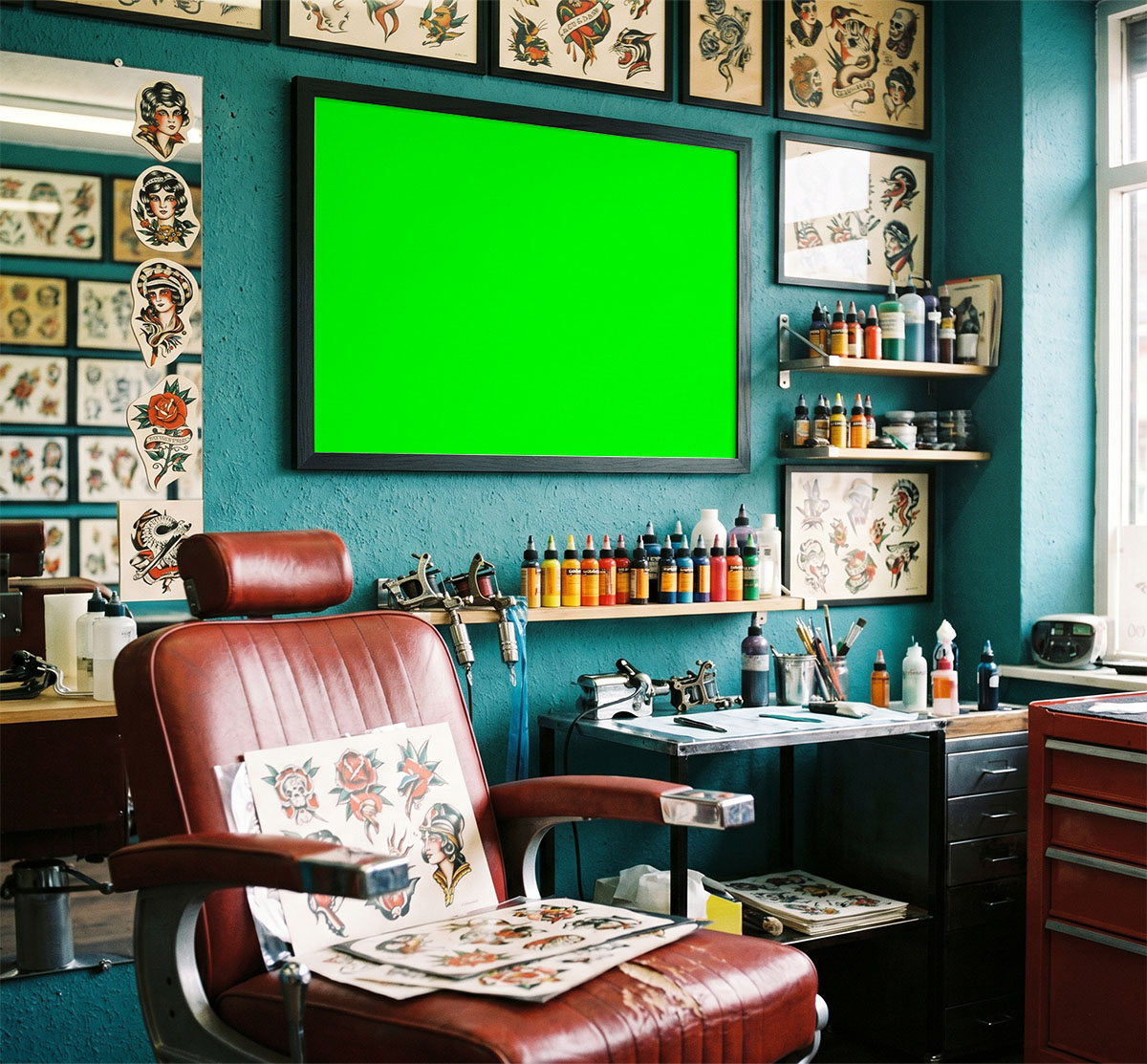 Main mockup image