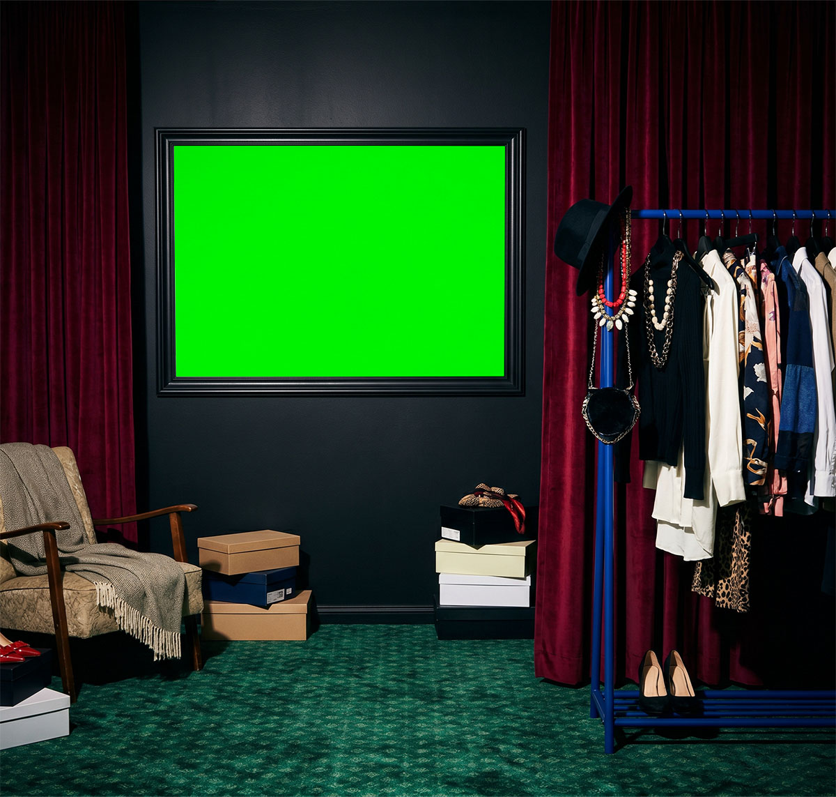 Main mockup image