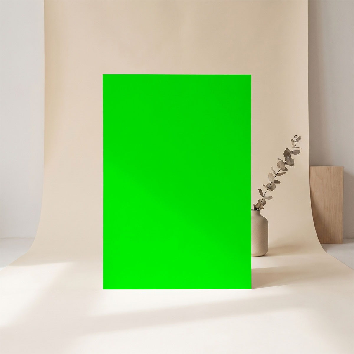 Main mockup image
